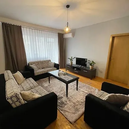 Lovely 1-bedroom In A Fantastic Location *