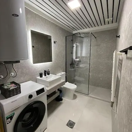 Lovely 1-bedroom In A Fantastic Location * Skopje